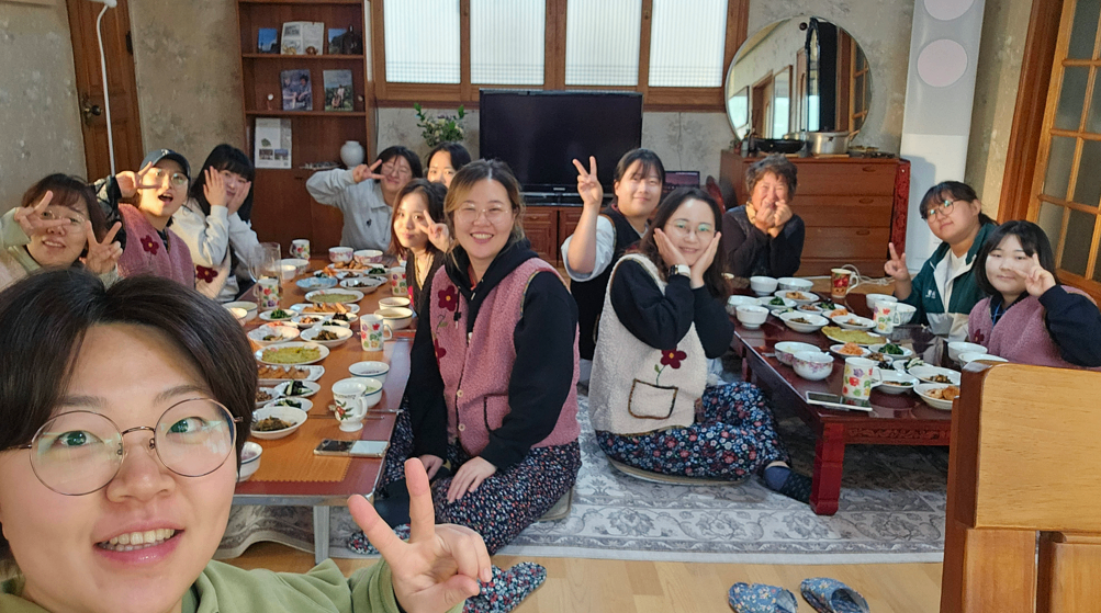 행 복 한 한 끼